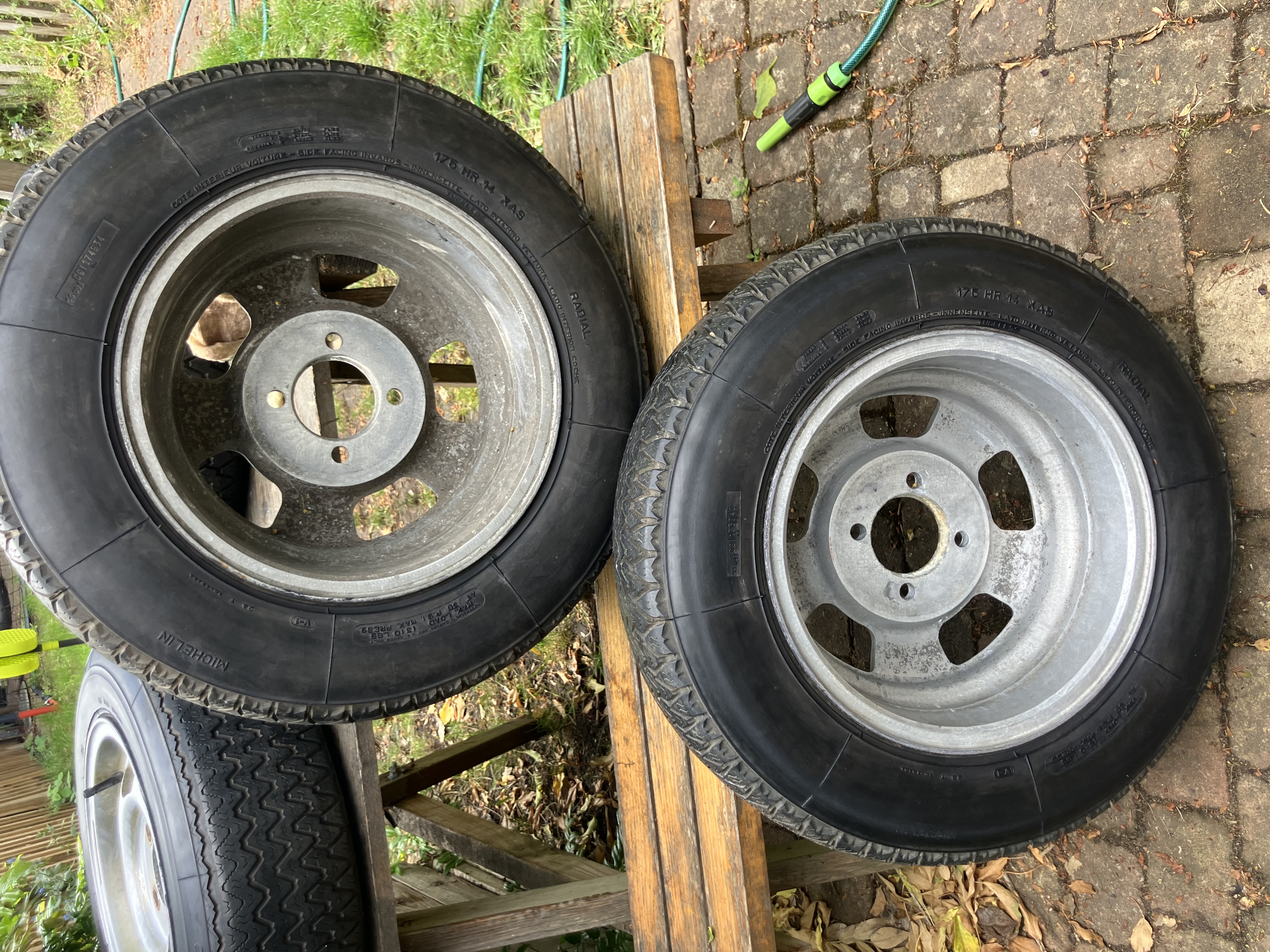 I have a set of original Michelin tyres - Image 10