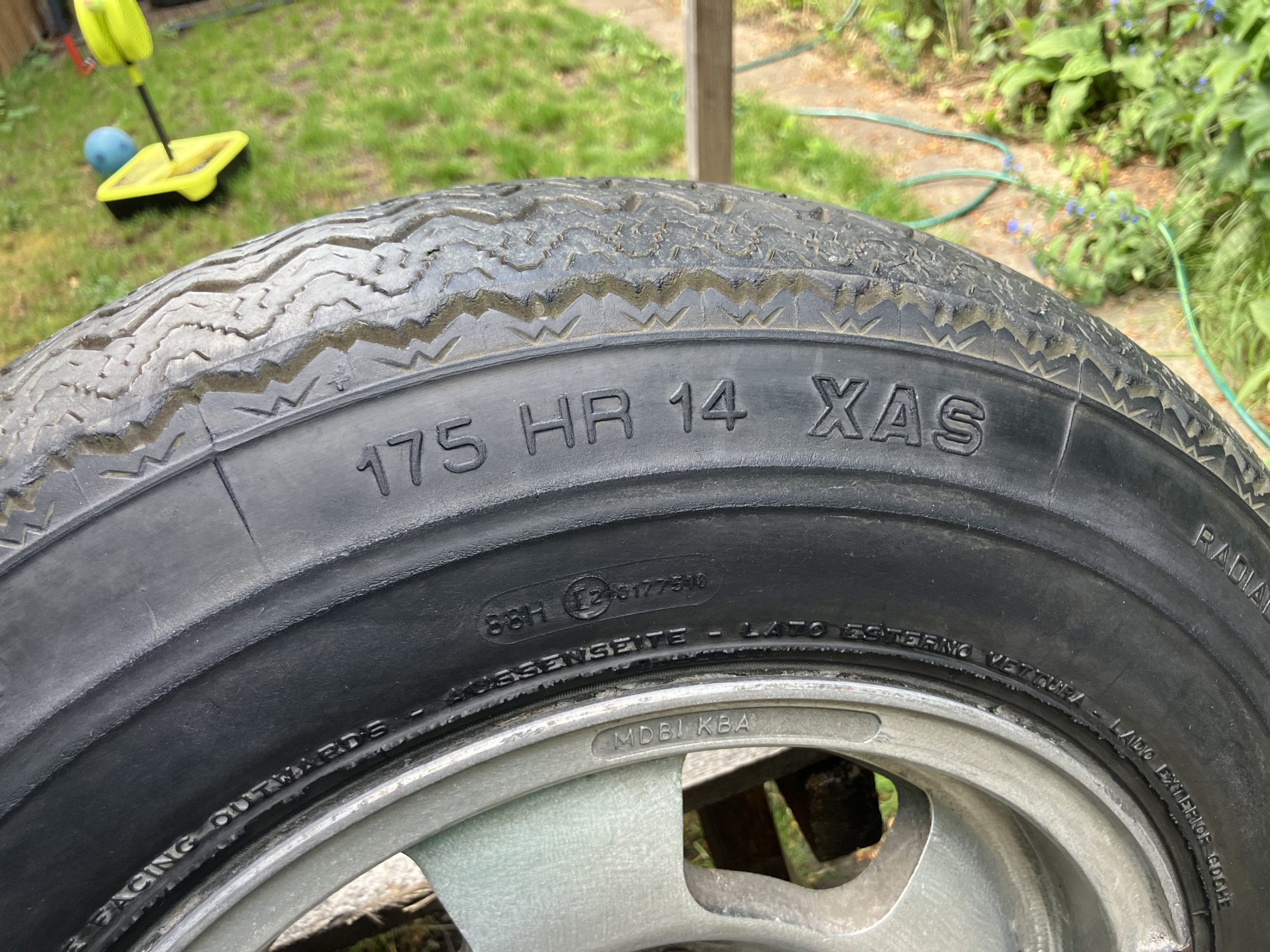 I have a set of original Michelin tyres - Image 8
