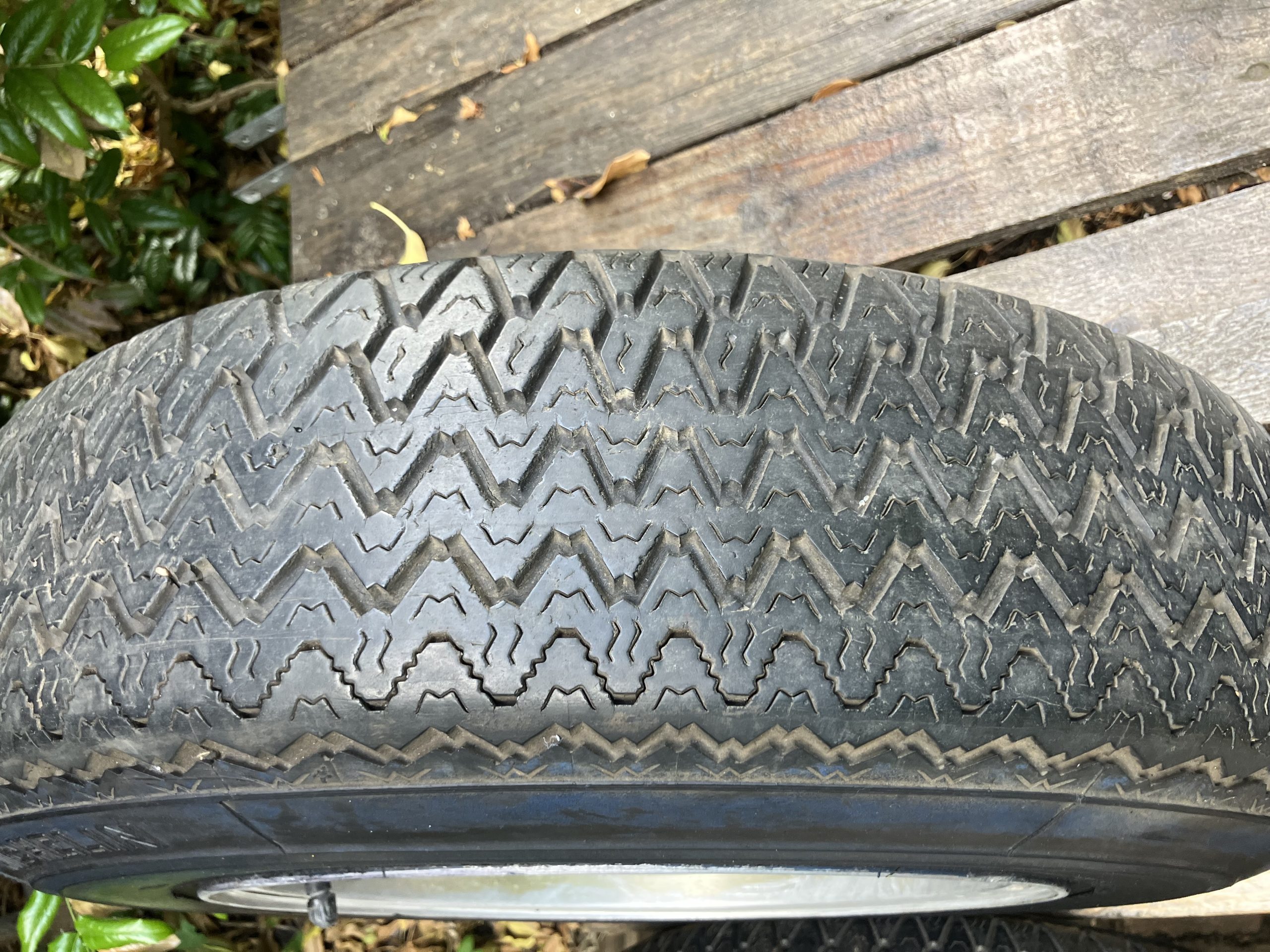 I have a set of original Michelin tyres - Image 6