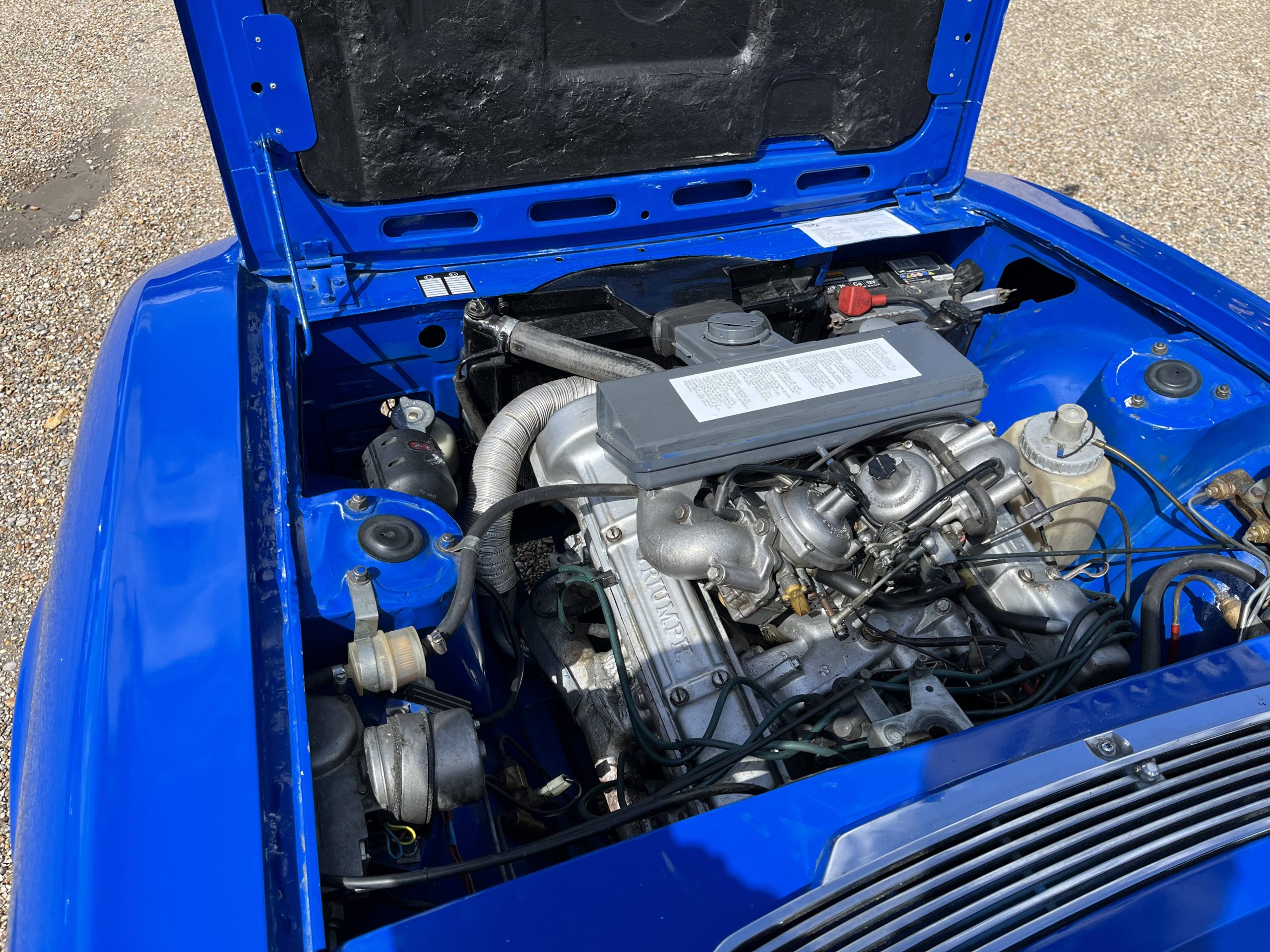 Fully restored Manual with overdrive Stag finished in Tahiti Blue. Offers over £25,000 - Image 12