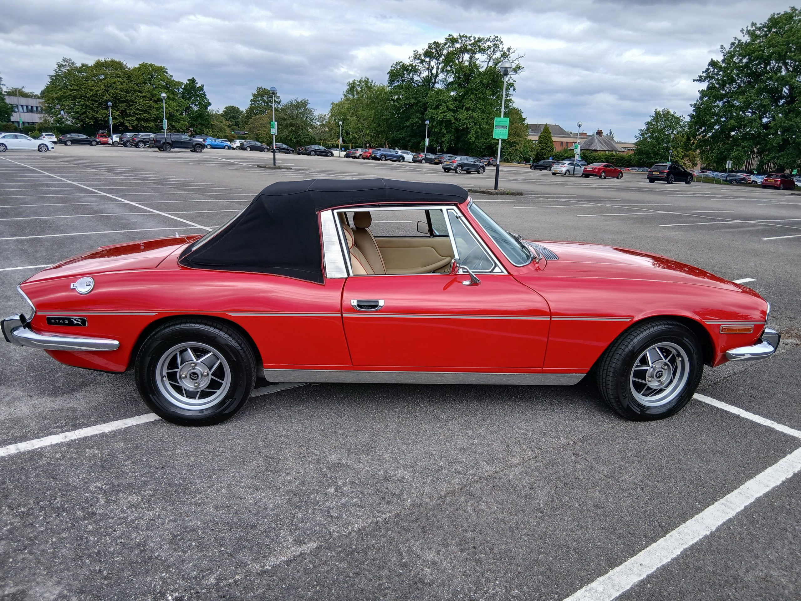Triumph Stag Automatic convertible sports car 2+2. Asking price £15,000 - Image 2