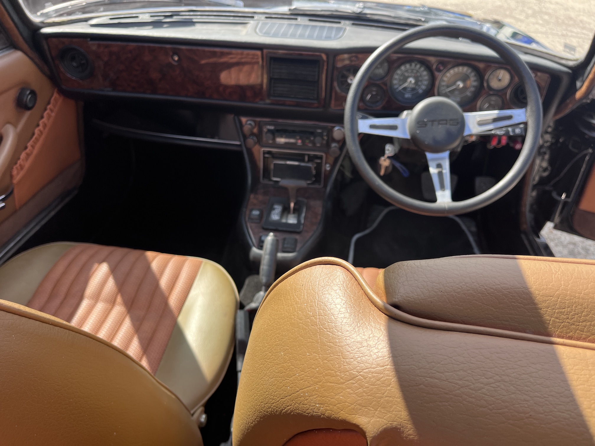 1971 Triumph Stag 3.0 V8 £8795 - Image 4