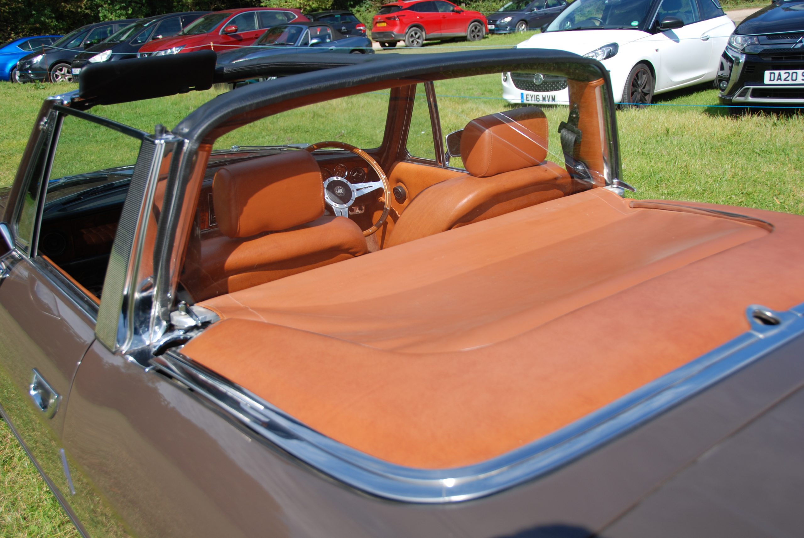 1973 Mark 1 Triumph Stag Manual with Overdrive. Asking £19,950 - Image 5
