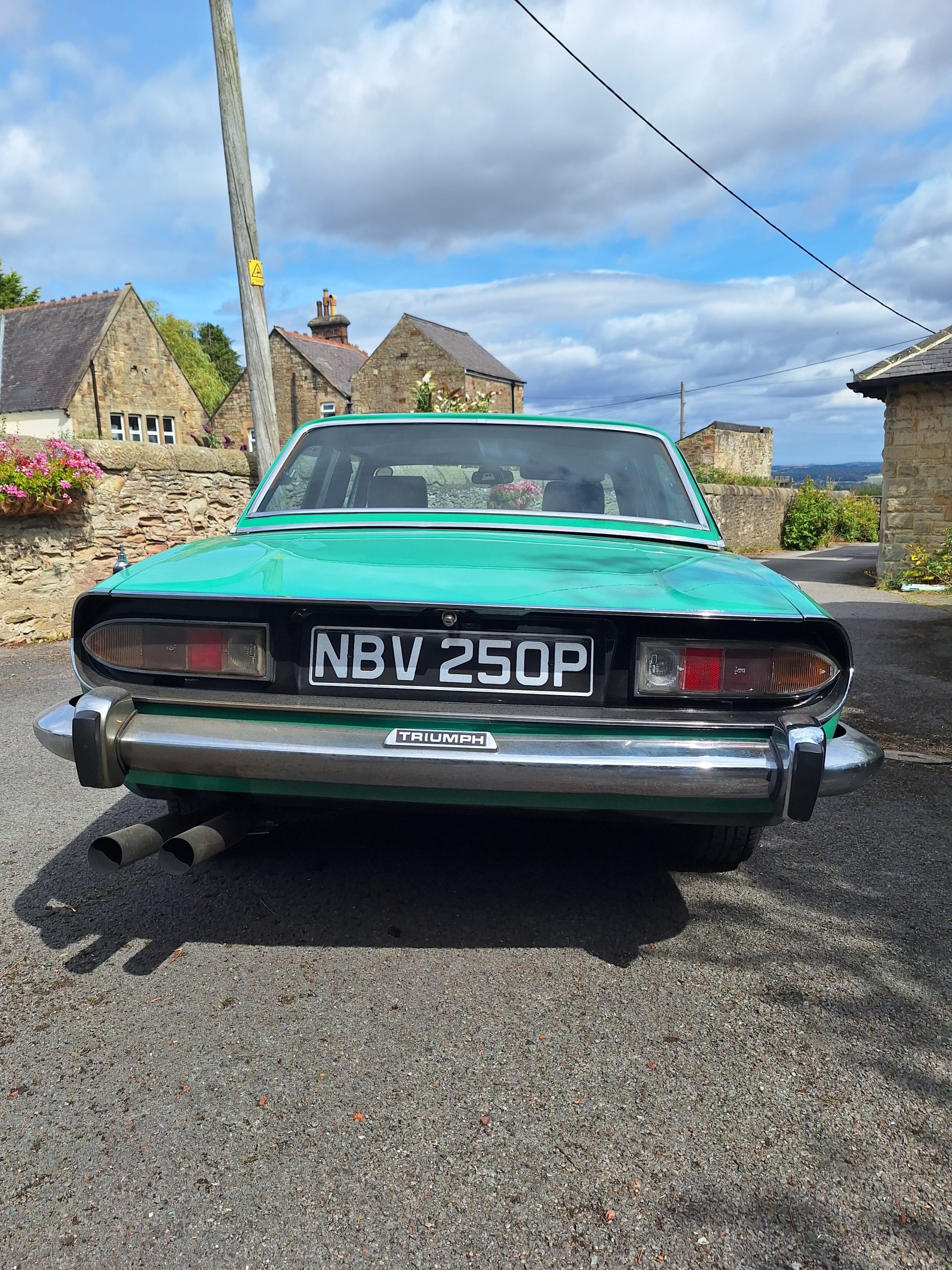 1975 Stag Manual with Overdrive 82000 miles £20,000 - Image 2