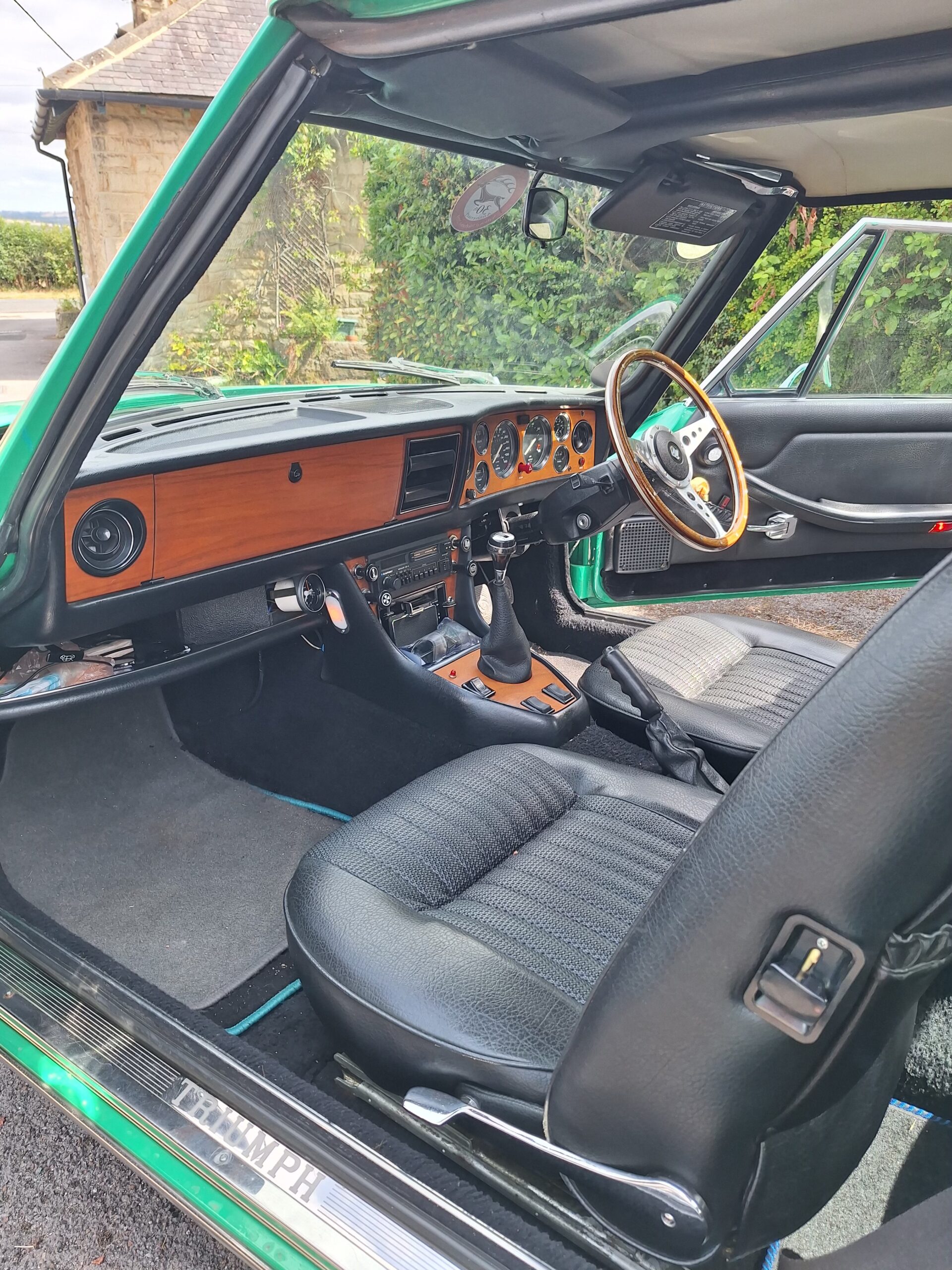 1975 Stag Manual with Overdrive 82000 miles £20,000 - Image 10